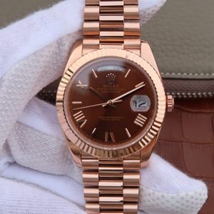 Replica Rolex Day-Date 40mm 228235 RG Noob Brown Dial Roman Markers RG Bracelet A3255