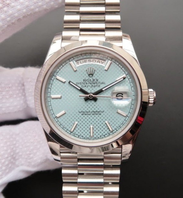 Replica Rolex Day-Date 40mm 228206 Noob Textured Ice Blue Dial Bracelet A3255